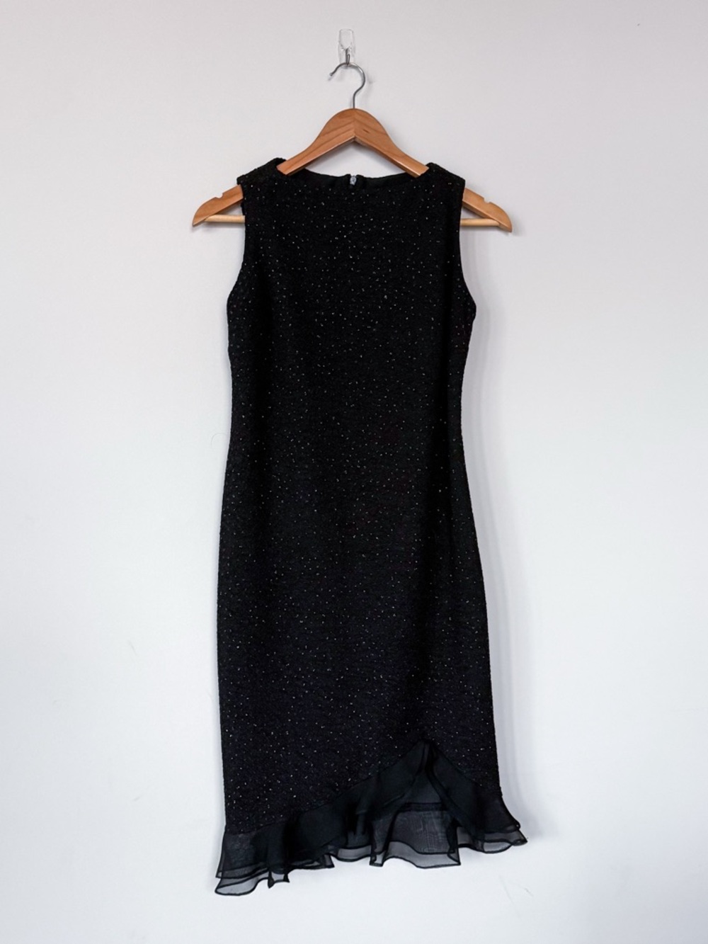 Jessica Howard Vintage VTG Y2K 90s Glitz Sparkly Knee Length Ruffle Bottom Dress